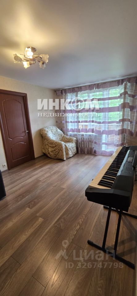 Продажа 2-комн квартиры на вторичном рынке Полярная улица, 13К3