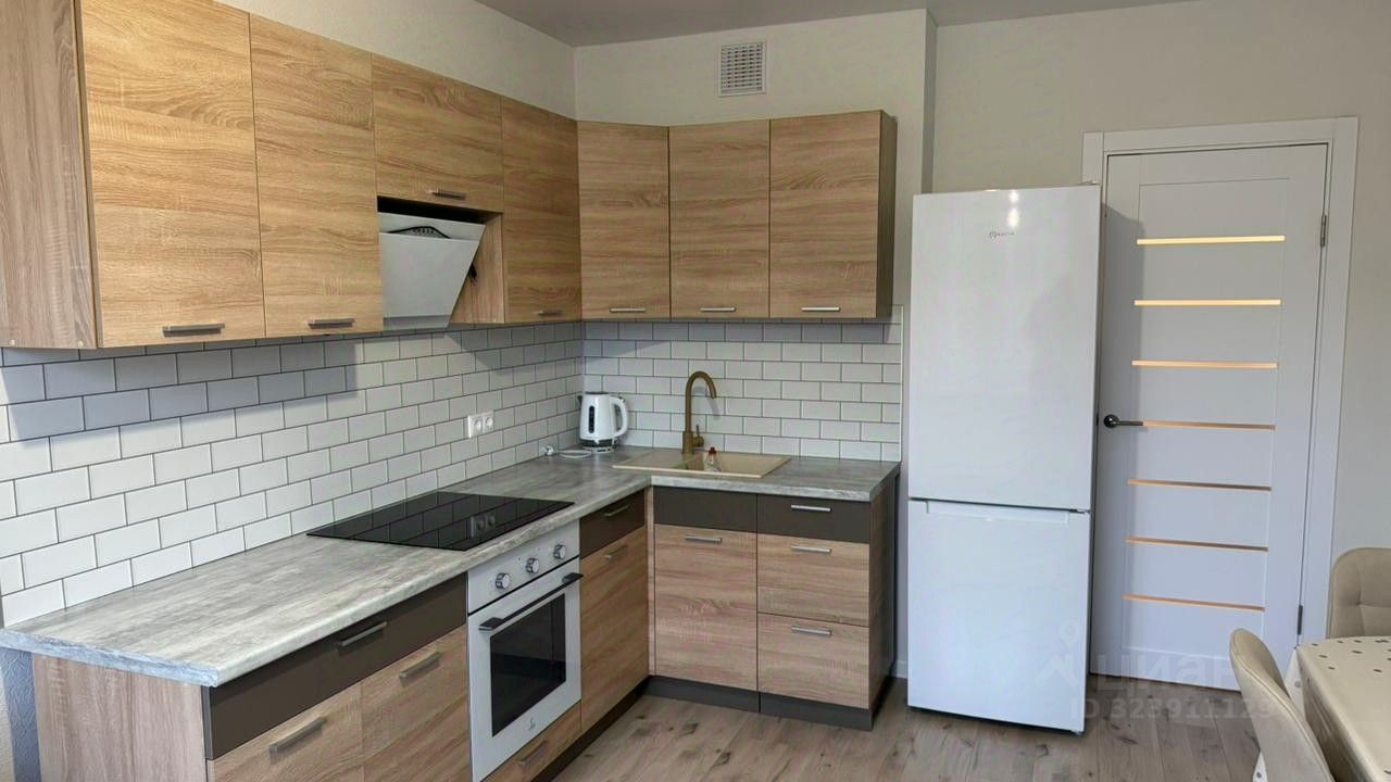 Аренда 1-комн квартиры на вторичном рынке д. Сапроново, улица Западный квартал, 7к1