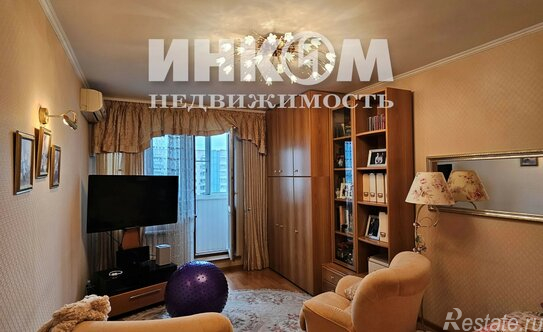 Продажа 2-комн квартиры на вторичном рынке Хабаровская улица,  д. 4