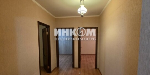 3-комн квартира ул 800-летия Москвы,  д. 4,  к. 2
