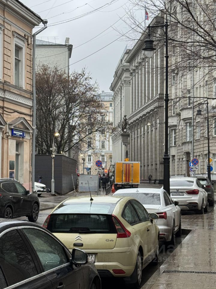 Продажа 5-комн квартиры на вторичном рынке улица Большая Молчановка, 24/2С1