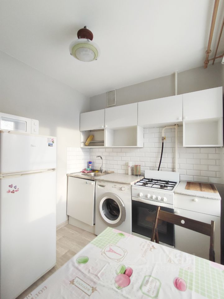 Аренда 2-комн квартиры на вторичном рынке улица Чекистов, 38