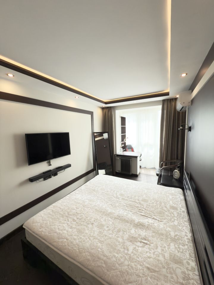 Продажа 3-комн квартиры на вторичном рынке Астрадамская улица, 4