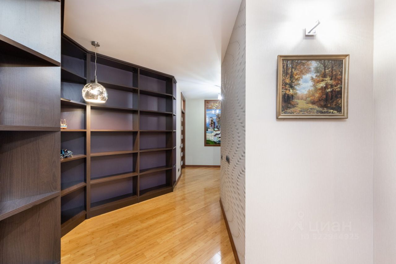 Продажа 4-комн квартиры на вторичном рынке Карамышевская набережная, 48К2