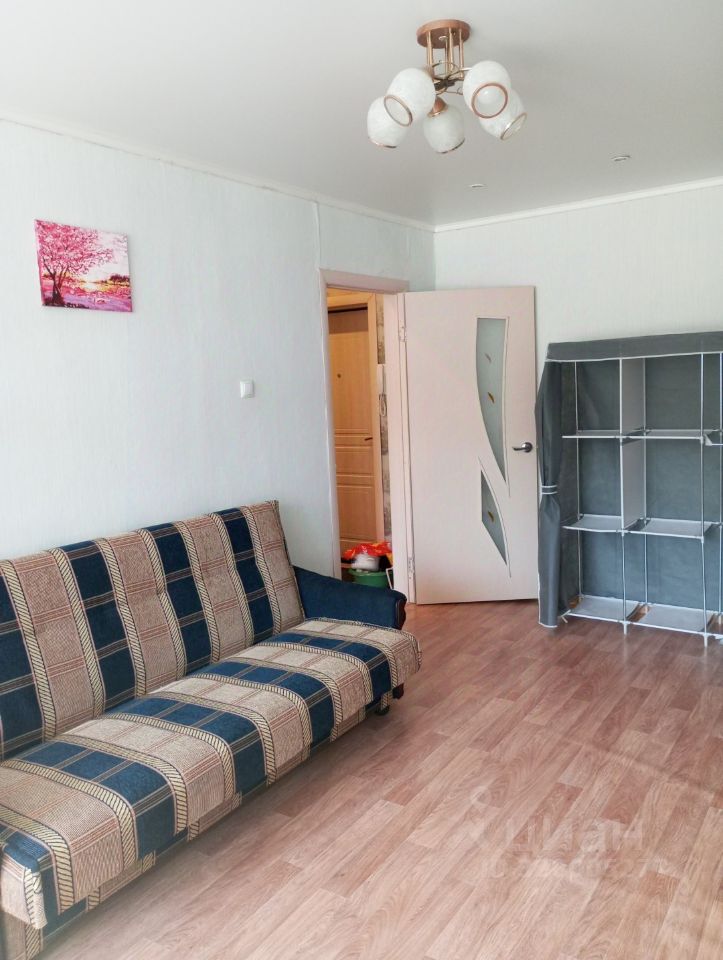 Продажа 1-комн квартиры на вторичном рынке 4-й мкр, 15