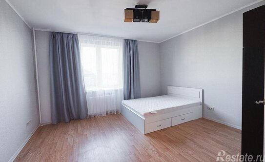 Продажа 3-комн квартиры на вторичном рынке ул Генерала Глаголева,  д. 15,  к. 1