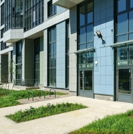 Продажа 2-комн квартиры на вторичном рынке улица Маршала Захарова,  д. 8 с1