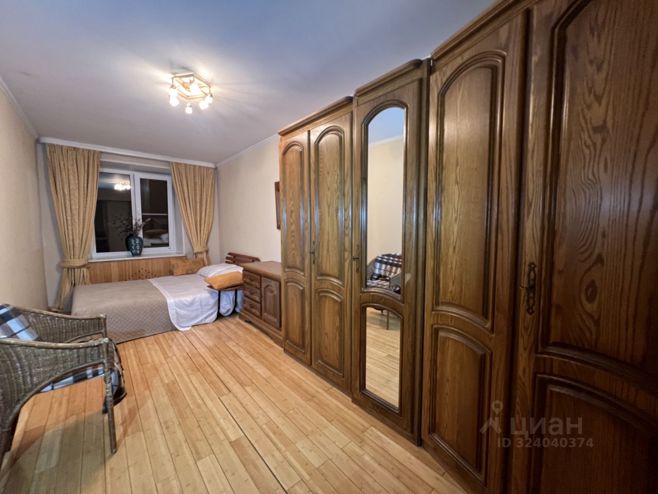 Аренда 2-комн квартиры на вторичном рынке улица Зорге, 32