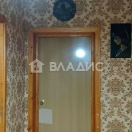 Продажа 2-комн квартиры на вторичном рынке Индустриальный пр-кт,  д. 6