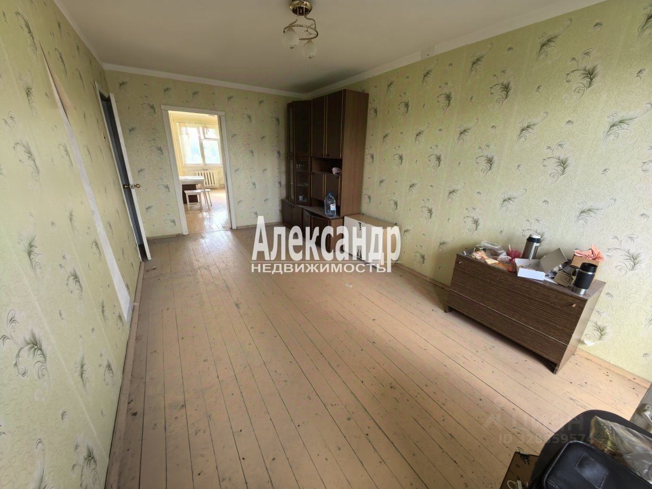 Продажа 2-комн квартиры на вторичном рынке пос. Севастьяново, Новая улица, 1