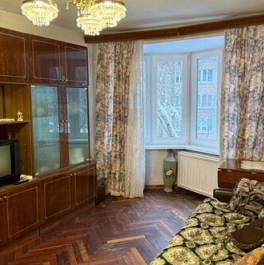 Продажа 3-комн квартиры на вторичном рынке улица Бутлерова,  д. 24