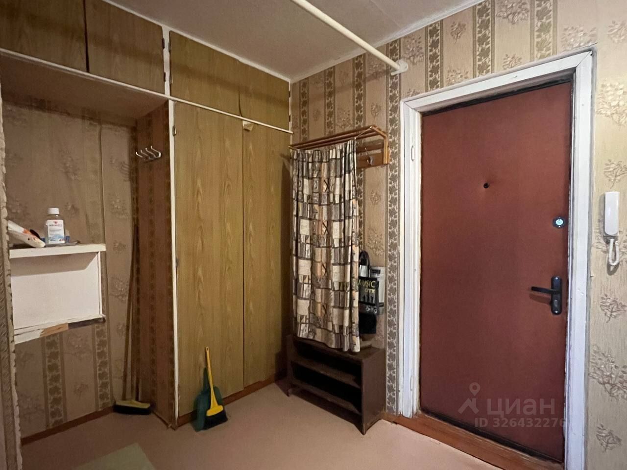 Продажа 1-комн квартиры на вторичном рынке Запрудня пгт, улица Ленина, 25