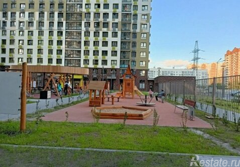 Продажа 1-комн квартиры на вторичном рынке Красногорск, ул Александровская,  д. 4