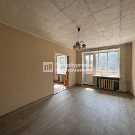 Продажа 2-комн квартиры на вторичном рынке поселок Лукаши, поселок Лукаши, ул Ижорская, д 4