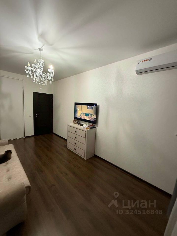 Продажа 1-комн квартиры на вторичном рынке проспект Ветеранов, 175к4