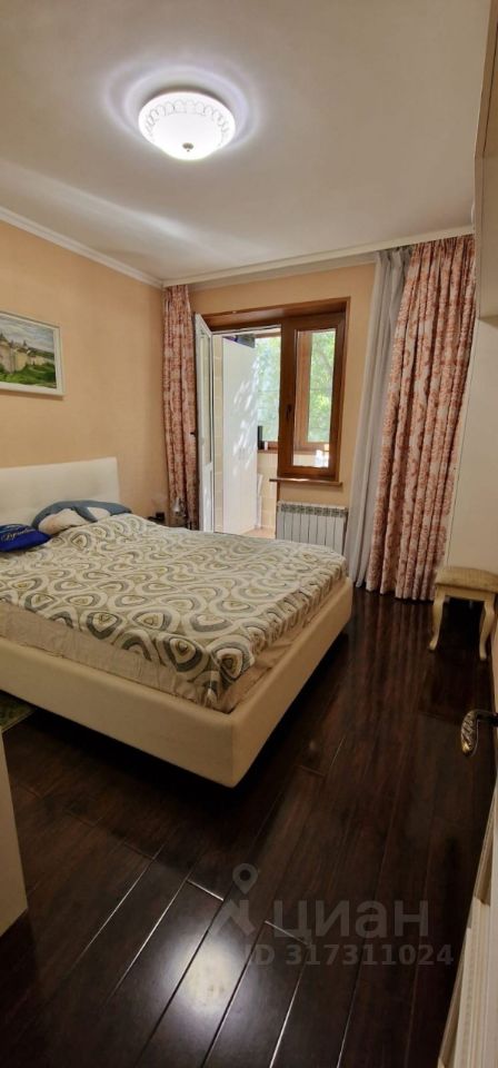 Продажа 3-комн квартиры на вторичном рынке Большая Грузинская улица, 22