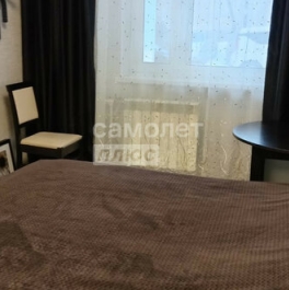 Продажа 3-комн квартиры на вторичном рынке ул Авиаторов,  д. 10