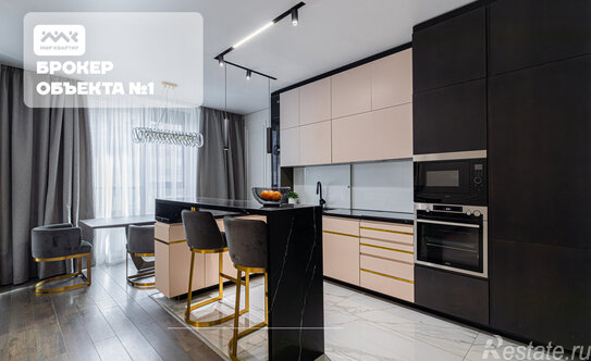 Продажа 3-комн квартиры на вторичном рынке ул Жукова,  д. 1