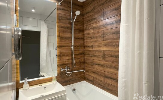 Продажа 2-комн квартиры на вторичном рынке Химки, ул Панфилова,  д. 4