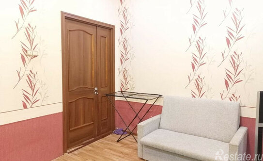 Продажа 4-комн квартиры на вторичном рынке Балтийская улица,  д. 12А