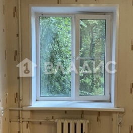 Продажа 2-комн квартиры на вторичном рынке улица Багрицкого,  д. 45