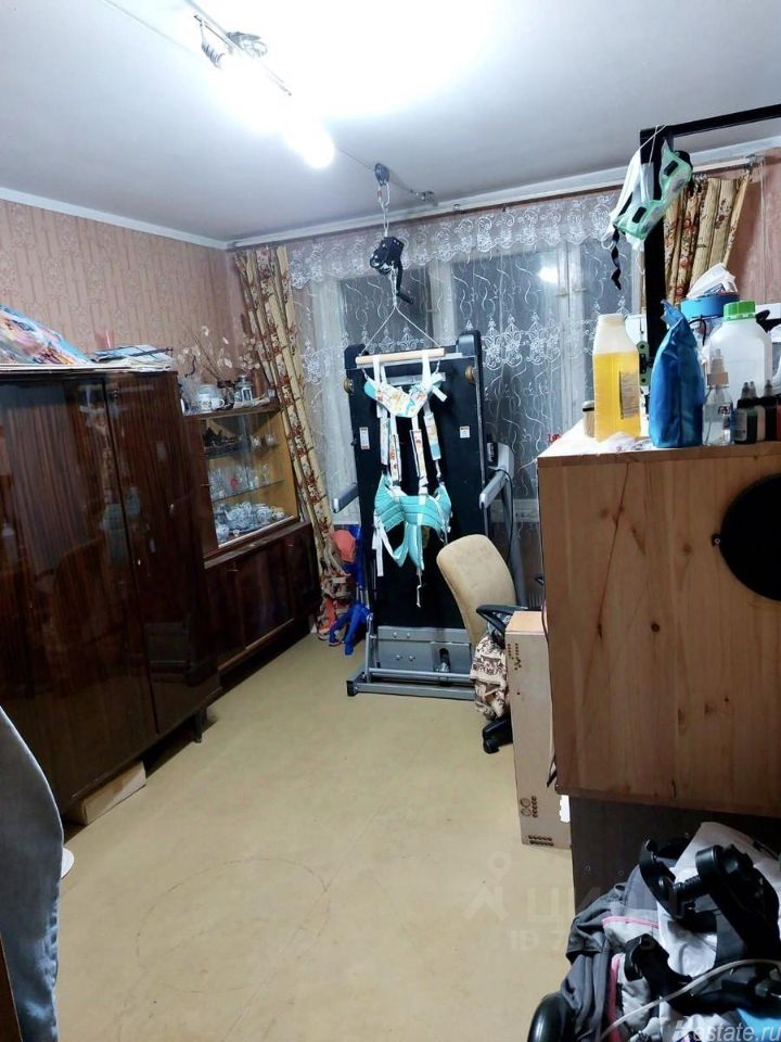 Продажа 3-комн квартиры на вторичном рынке Палехская улица,  д. 12
