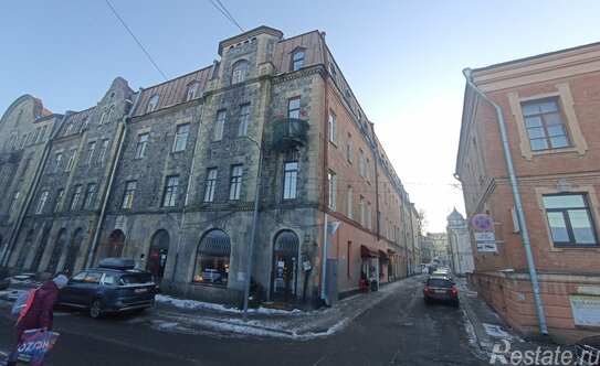 Продажа 2-комн квартиры на вторичном рынке Выборг, улица Северный Вал