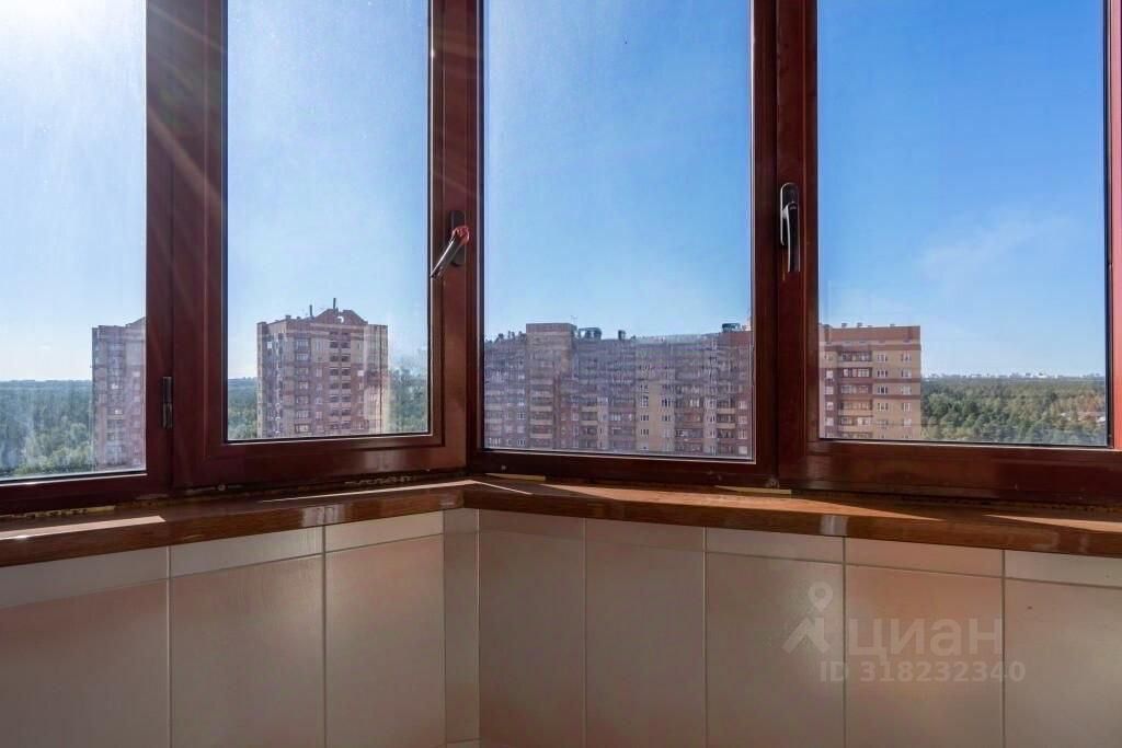 Продажа 1-комн квартиры на вторичном рынке Новое Бисерово мкр, д. Щемилово