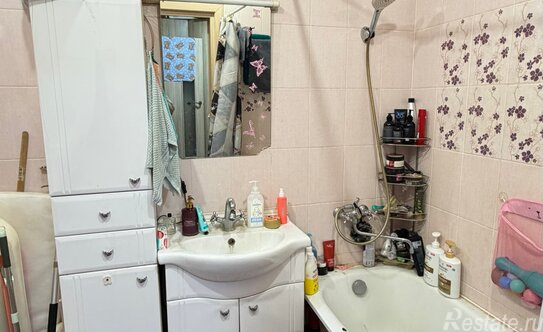 Продажа 1-комн квартиры на вторичном рынке Лобня, ул Ленина,  д. 71