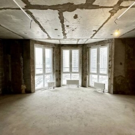 Продажа 3-комн квартиры на вторичном рынке б-р Головнина,  д. 3,  к. 1