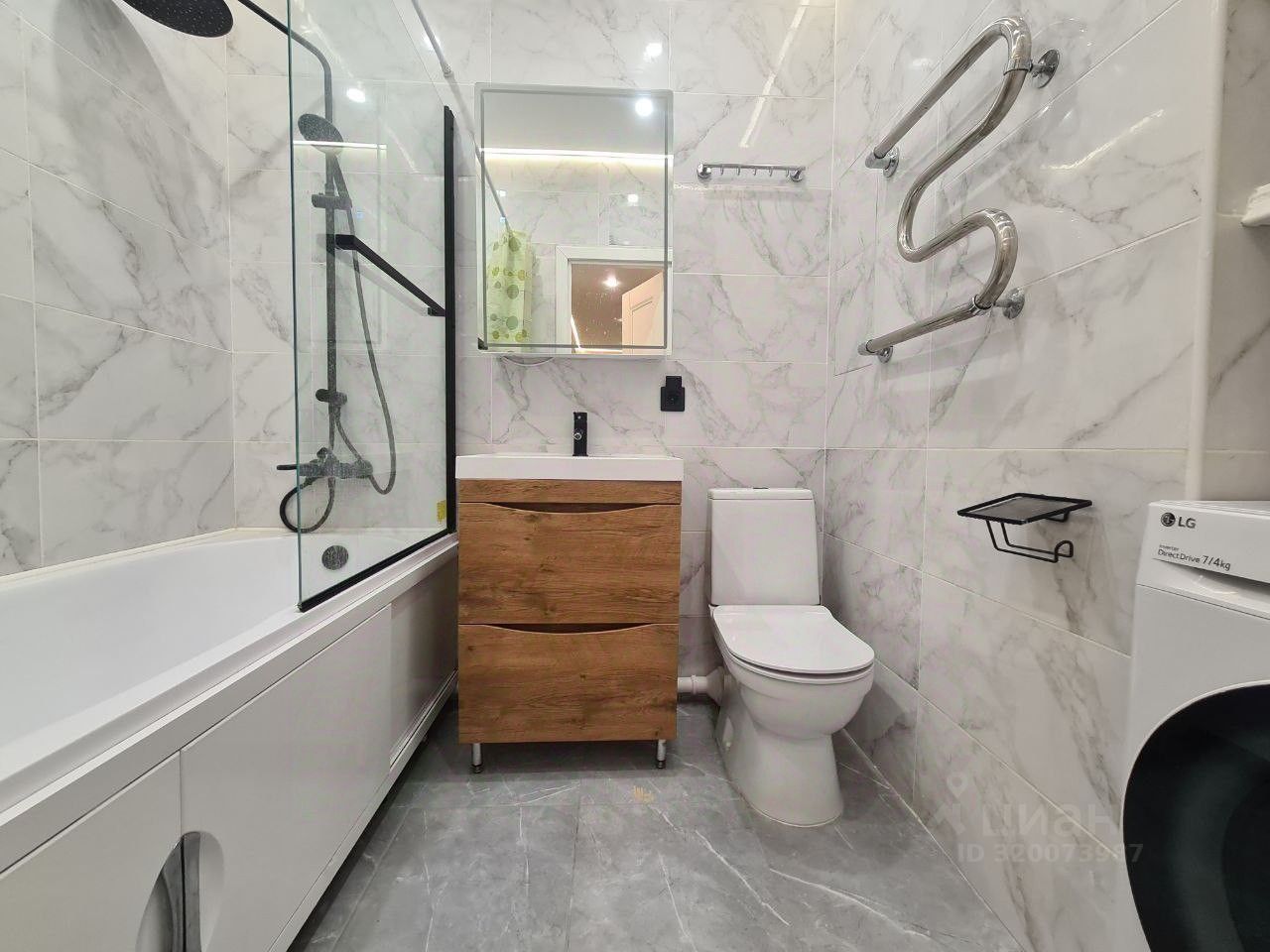 Продажа 2-комн квартиры на вторичном рынке пос. Мебельной Фабрики, улица Рассветная, 1