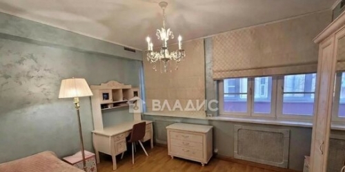 3-комн квартира Последний переулок,  д. 14