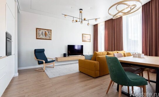 Продажа 4-комн квартиры на вторичном рынке ул Кирочная,  д. 70