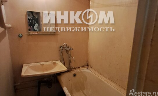 Продажа 2-комн квартиры на вторичном рынке Новокузьминская 4-я ул,  д. 7,  к. 1