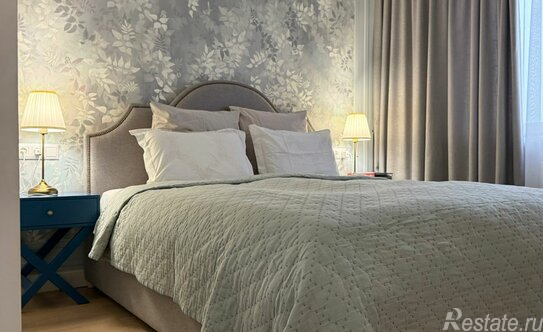 Продажа 2-комн квартиры на вторичном рынке улица Покрышкина,  д. 3