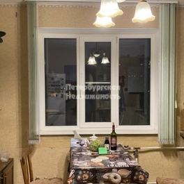 Продажа 2-комн квартиры на вторичном рынке Карпатская М. ул,  д. 21