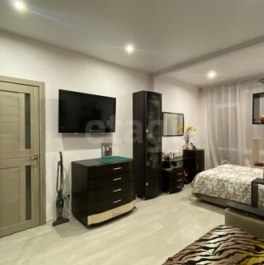 Продажа 1-комн квартиры на вторичном рынке Обручевых ул,  д. 5