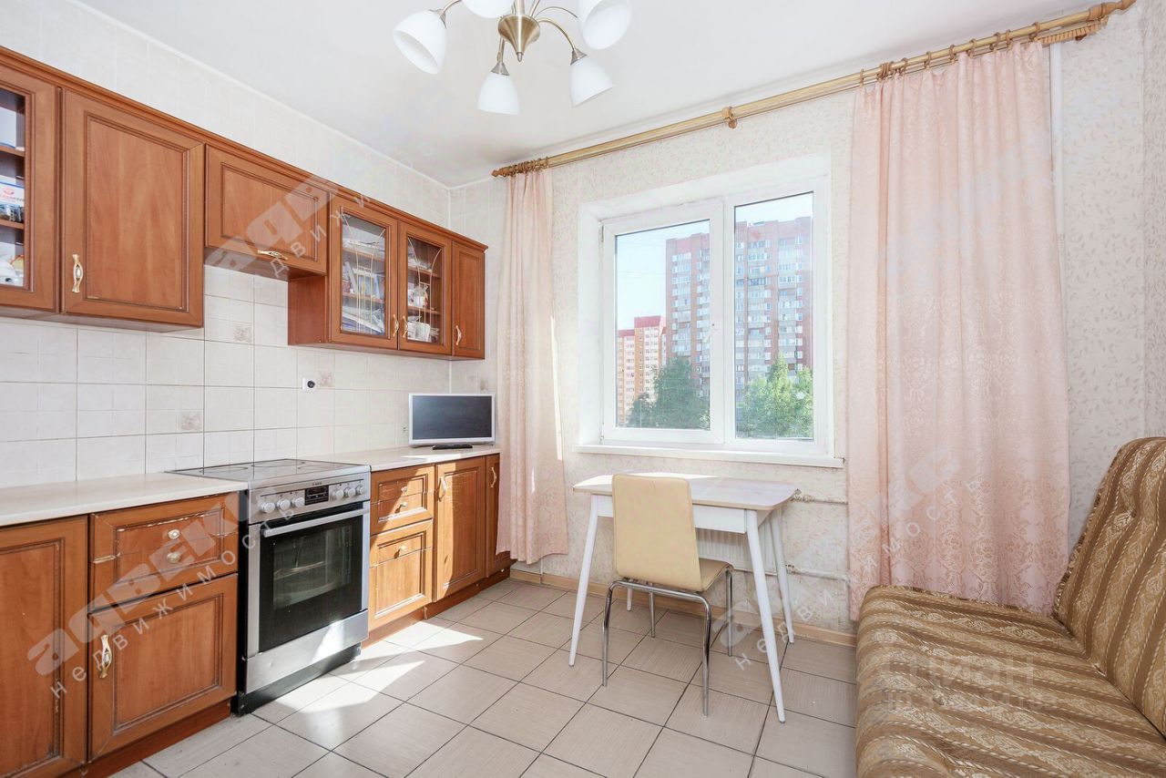 Продажа 1-комн квартиры на вторичном рынке улица Сикейроса, 7к2
