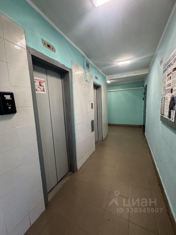 Продажа 3-комн квартиры на вторичном рынке Керамический проезд, 69К1