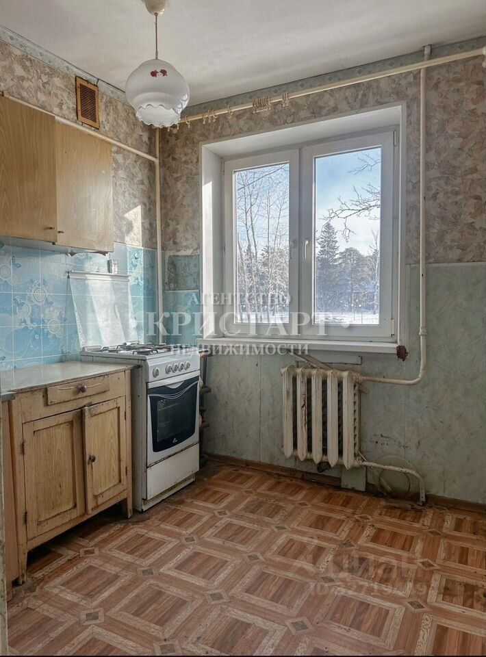 Продажа 1-комн квартиры на вторичном рынке Луга, улица Красной Артиллерии, 36