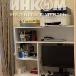 Продажа 1-комн квартиры на вторичном рынке Юлиана Семёнова ул,  д. 8 к2