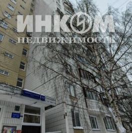 Продажа 2-комн квартиры на вторичном рынке улица Адмирала Лазарева,  д. 52