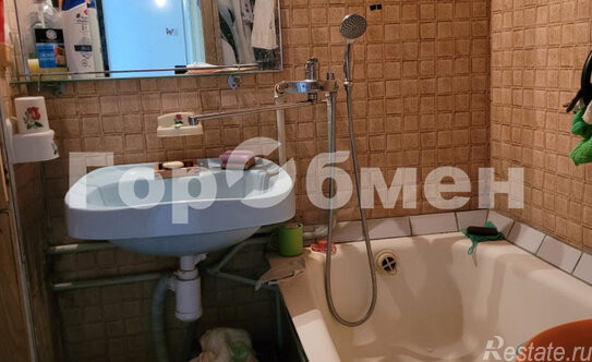 Продажа 1-комн квартиры на вторичном рынке Академика Скрябина ул,  д. 6 к2