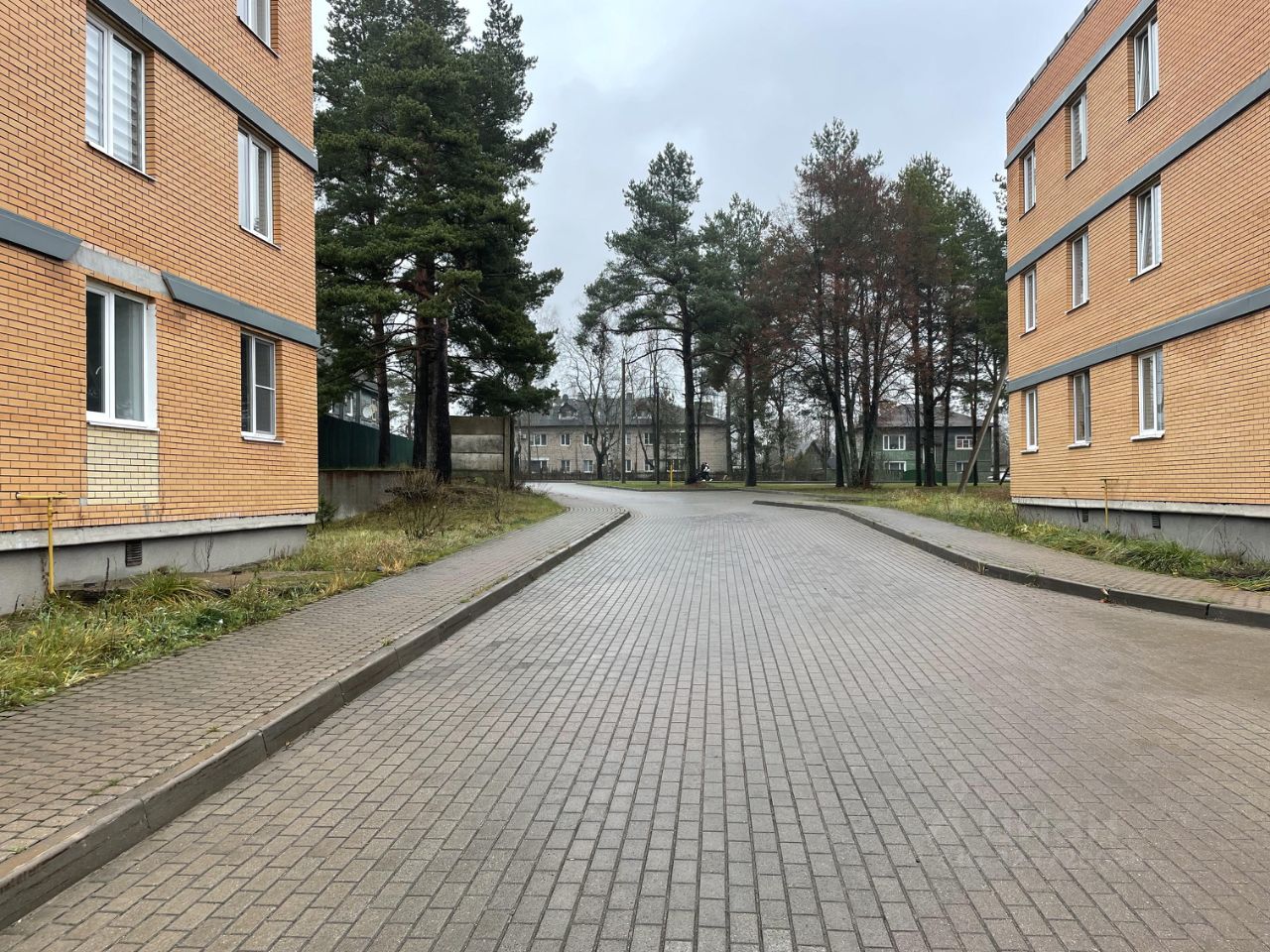 Продажа 1-комн квартиры на вторичном рынке Будогощь пгт, улица Советская, 16/2к2