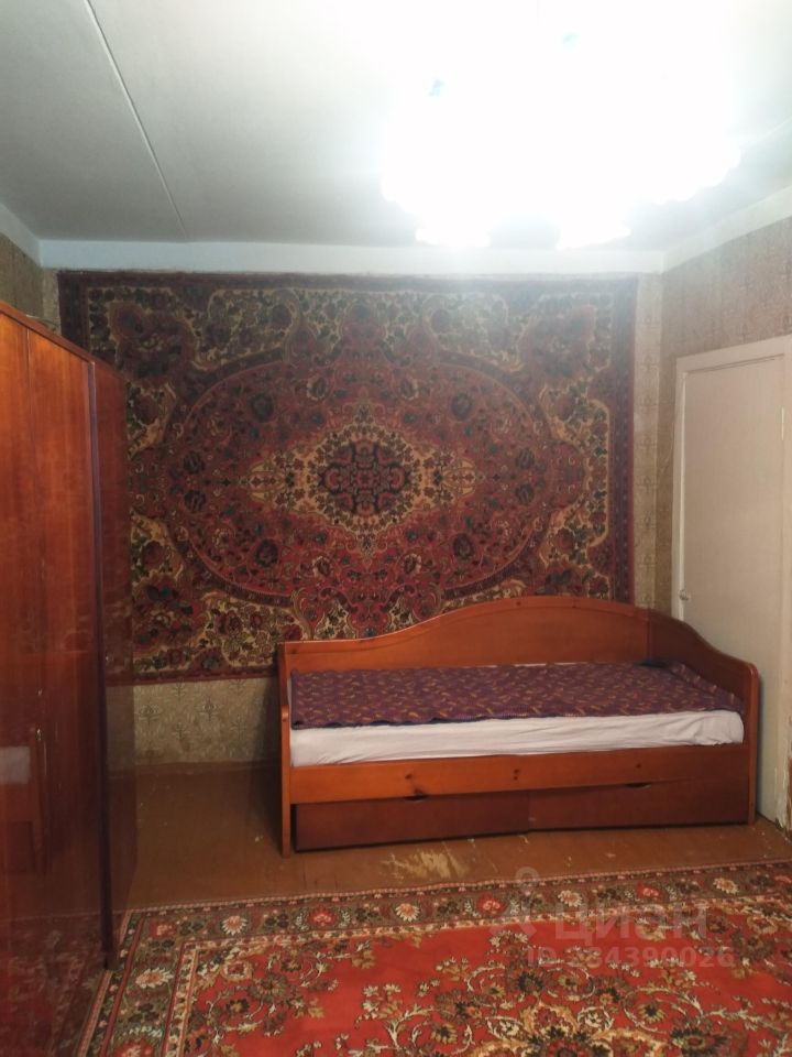 Аренда 2-комн квартиры на вторичном рынке пос. Горки-2, 36