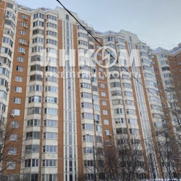 Продажа 2-комн квартиры на вторичном рынке Россошанская улица,  д. 10