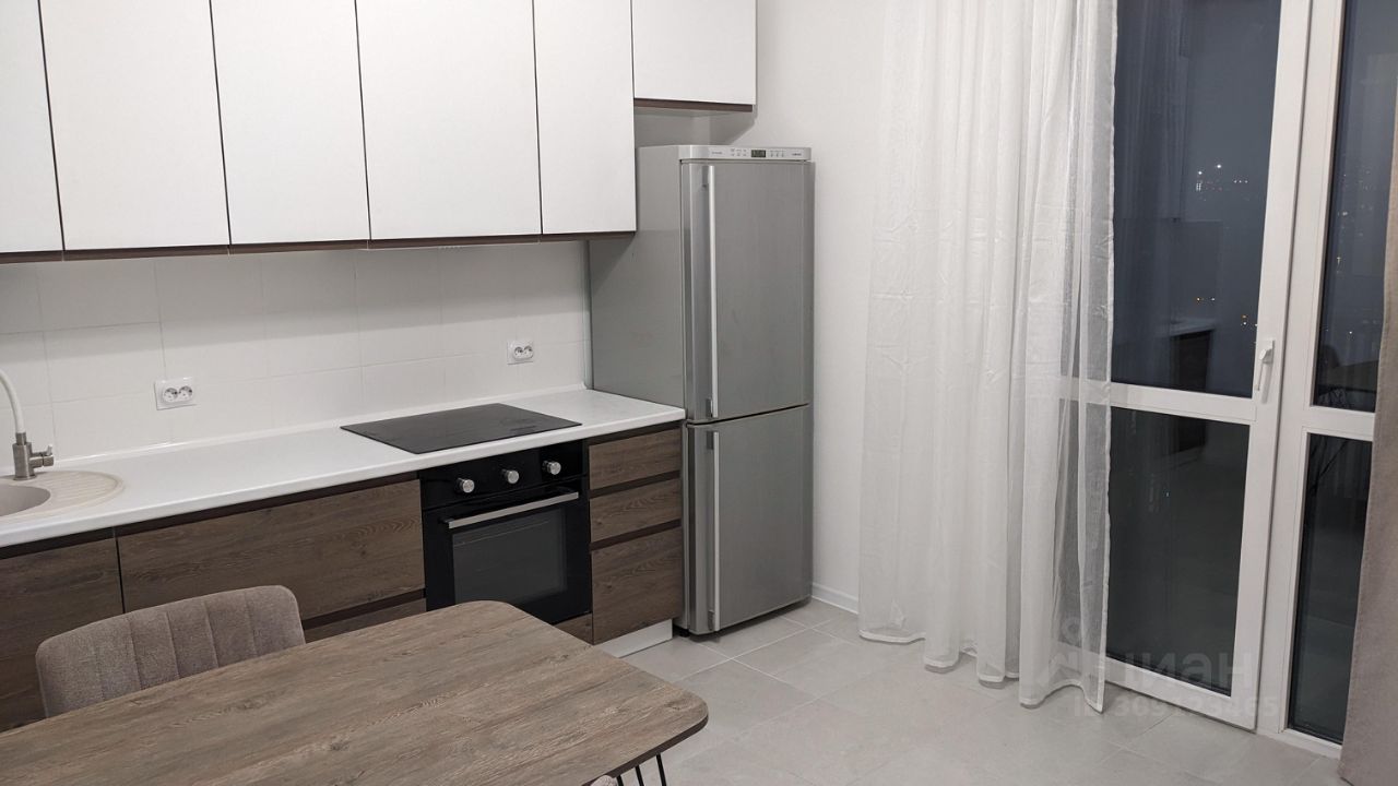 Аренда 1-комн квартиры на вторичном рынке Сиреневый бульвар, 4/1