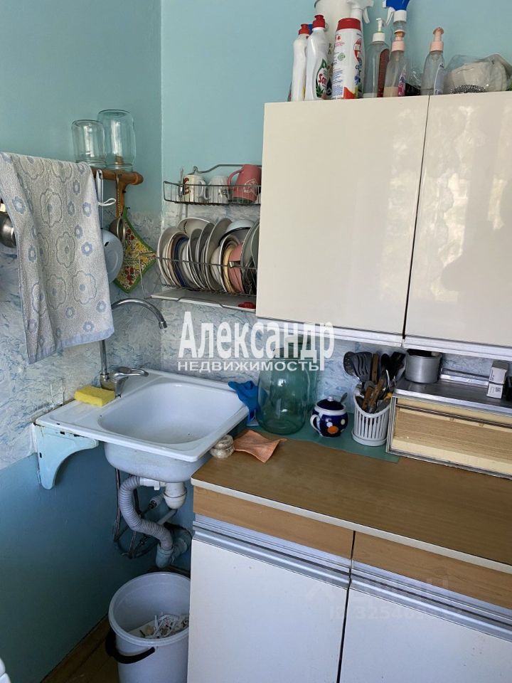 Продажа 3-комн квартиры на вторичном рынке Приозерск, улица Калинина, 29