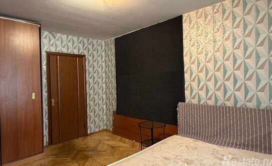 Продажа 3-комн квартиры на вторичном рынке ул Островитянова,  д. 26,  к. 2