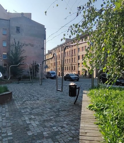 Студия улица Моисеенко, 15-17